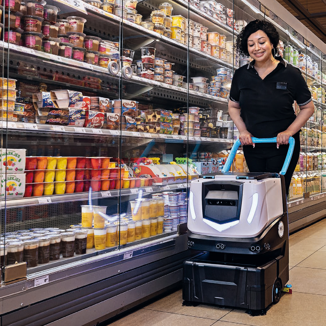 Cobi 18 Schoonmaakrobot Schrobzuigmachine Supermarkt Robot Manuele Inzet