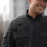 Security Werker Met Bodycam Norden Pro Plus